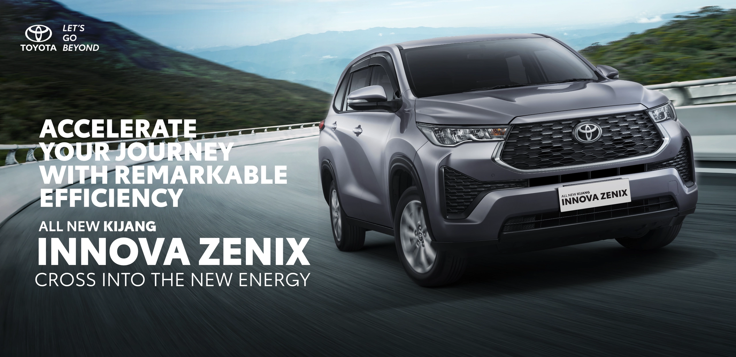 Banner promosi Toyota All New Kijang Innova Zenix varian warna abu-abu yang sedang melaju dinamis di jalanan pegunungan, menampilkan tagline Accelerate Your Journey With Remarkable Efficiency dan Cross Into The New Energy.